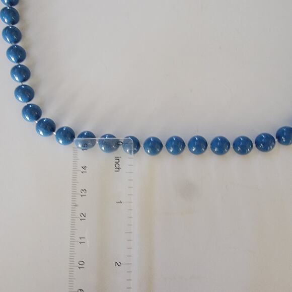 Vintage Blue Beaded Necklace 24 Inch Strand with Round Glass Beads Retro Jewelry - Picture 5 of 10